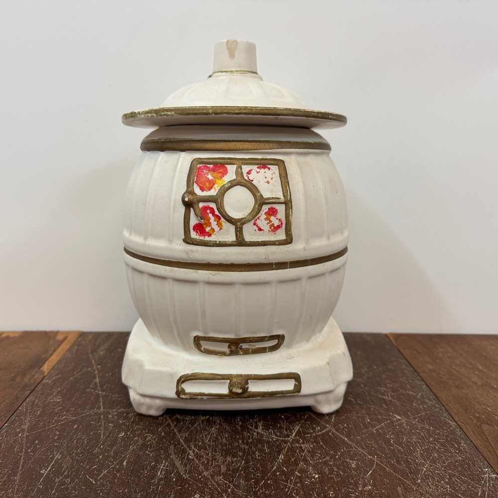 Vintage Ceramic Wood Stove Cookie Jar White Gold Detail‎ Cottagecore